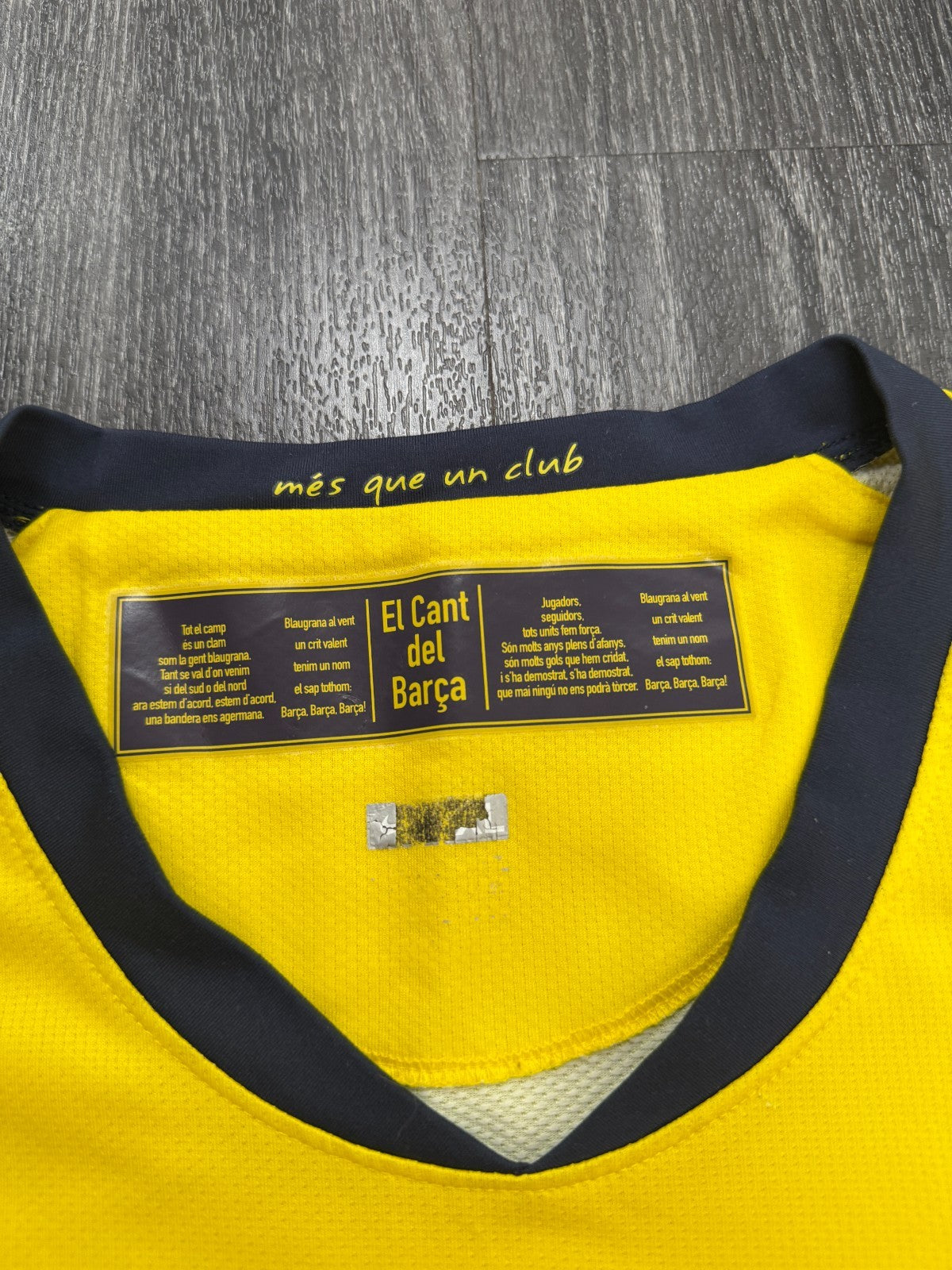 Original Authentic Nike Barcelona 2008/2009 Away Shirt Mens Extra Large XL2