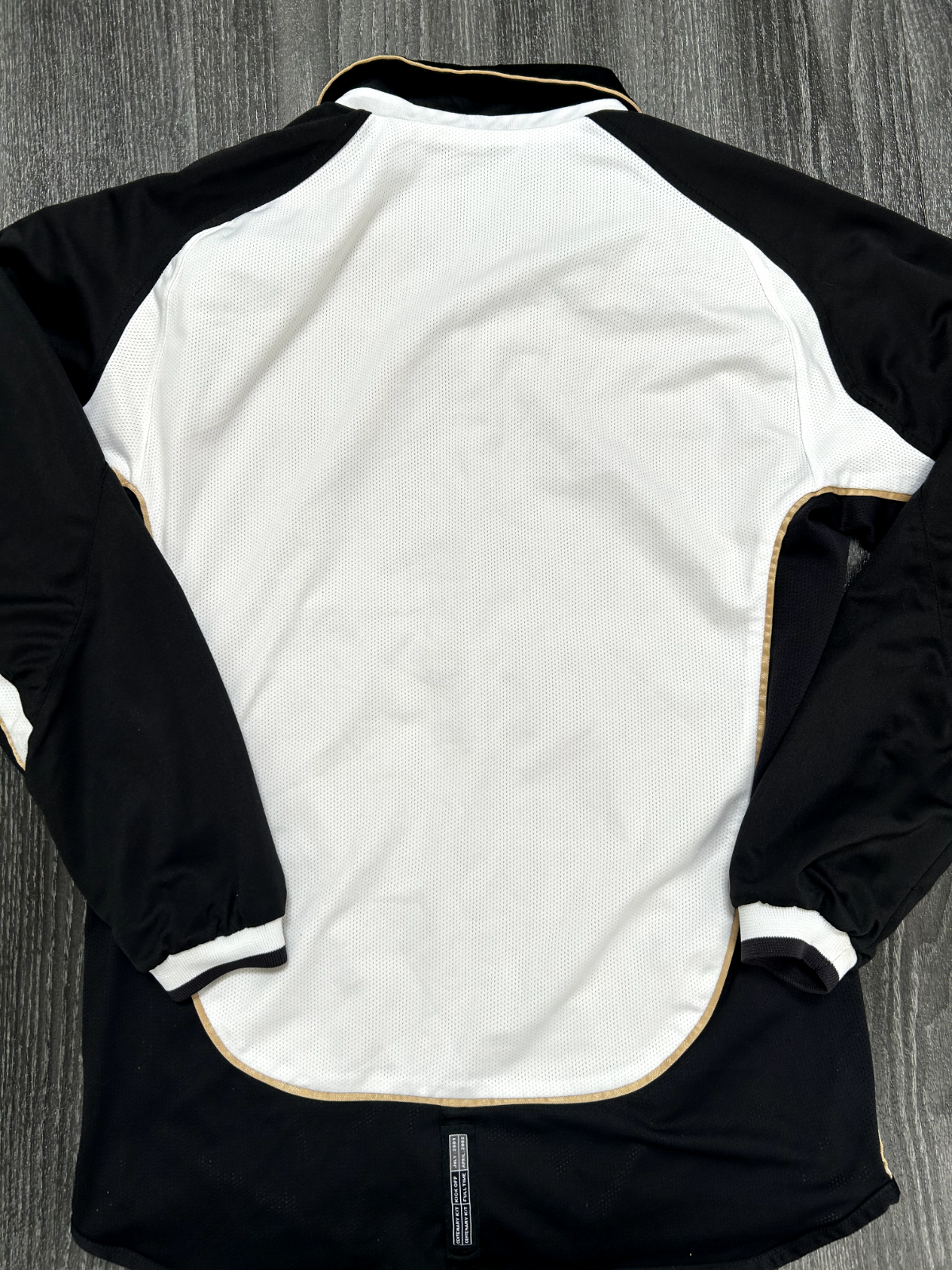 Authentic Umbro Manchester United 2001/2002 Away Shirt Long Sleeve Mens Small13