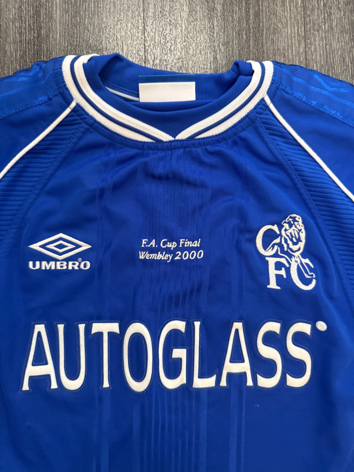 Original Umbro Chelsea 1999/2000 Home Shirt FA CUP FINAL 2000 Mens Large1