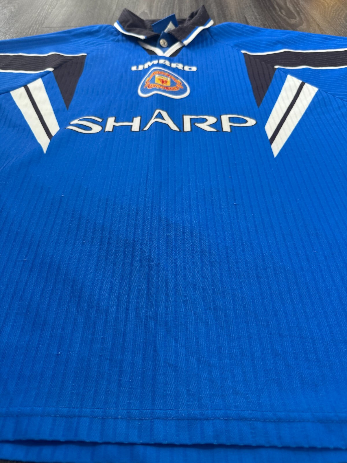 Original Authentic Umbro Manchester United 1996/1997 SHERINGHAM 10 Third Shirt8