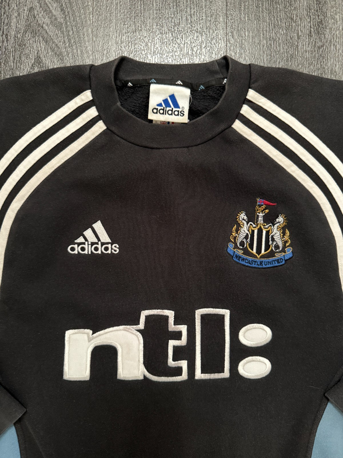 Original Adidas Newcastle United 2000/2001 Training Jumper Sweatshirt Mens Small1