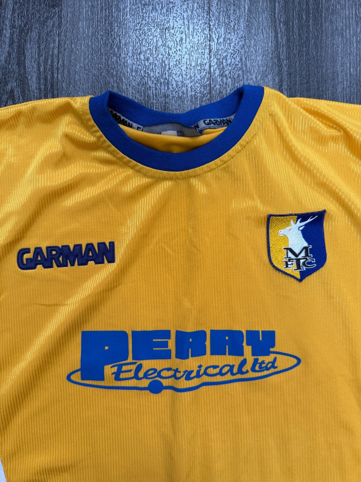 Original GARMAN Mansfield Town 2004/2005 Home Shirt Mens Large1