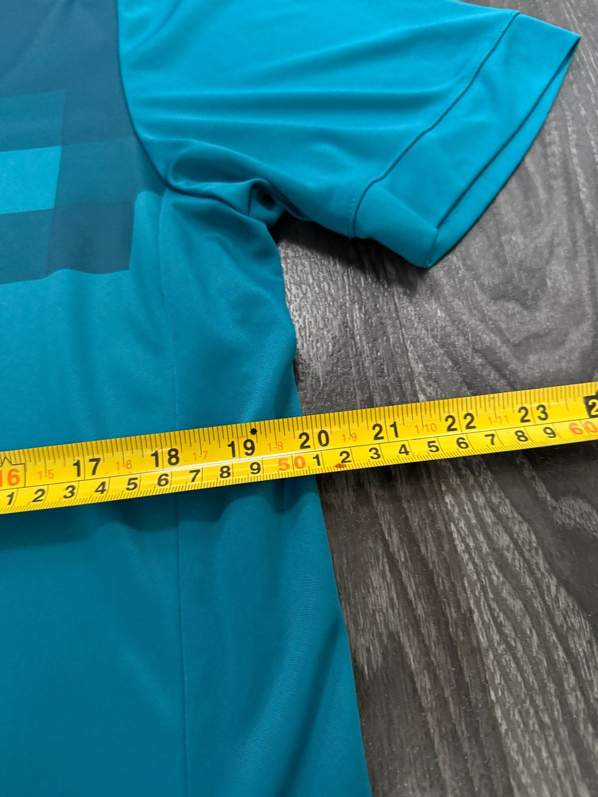 Original Adidas Real Madrid 2017/2018 Third Shirt Mens Large L7