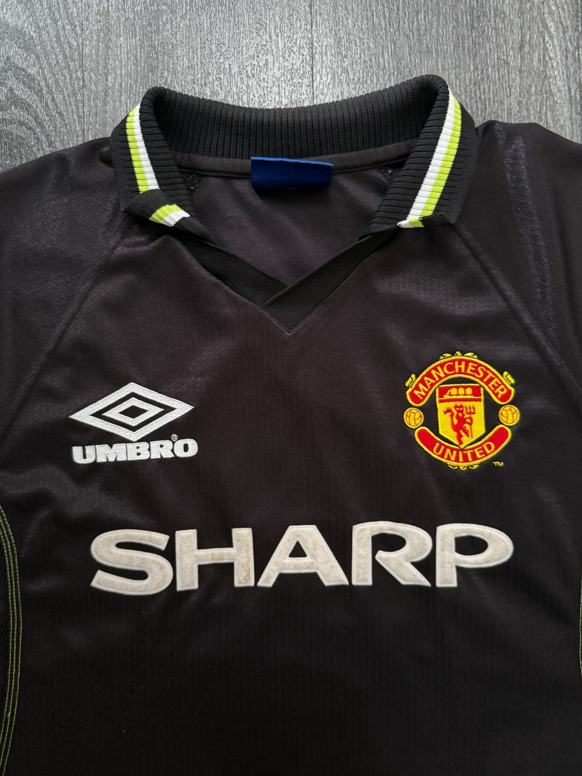 Original Umbro Manchester United 1998/1999 Third Shirt Mens Extra Large1