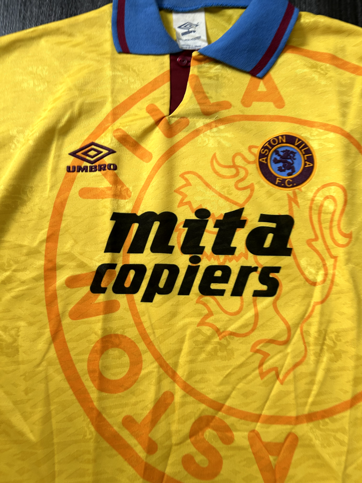 Original Authentic Umbro Aston Villa 1991/1992 Third Shirt Mens Large1