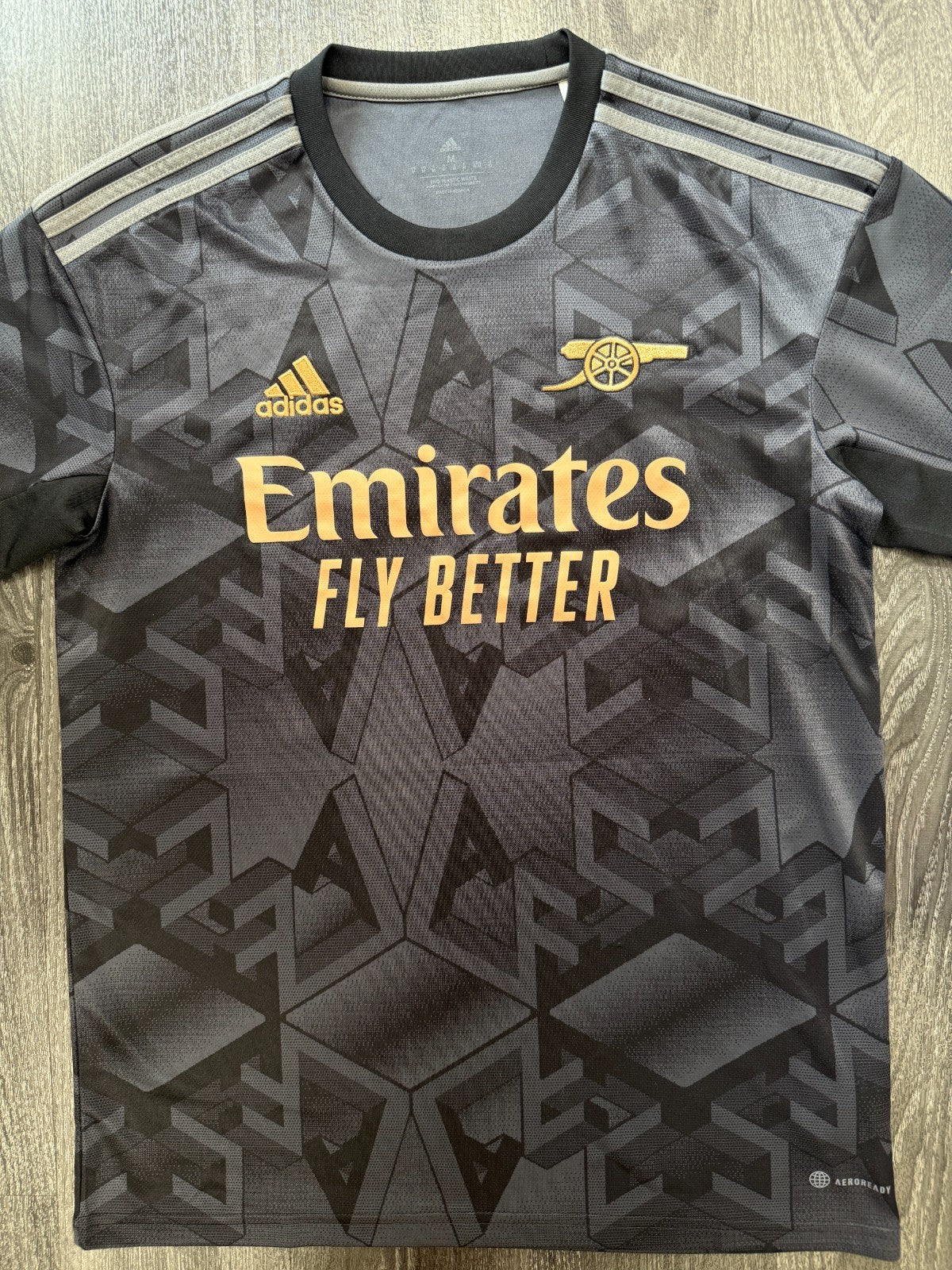 Original Authentic Adidas Arsenal 2022/2023 Away Shirt Mens Medium0