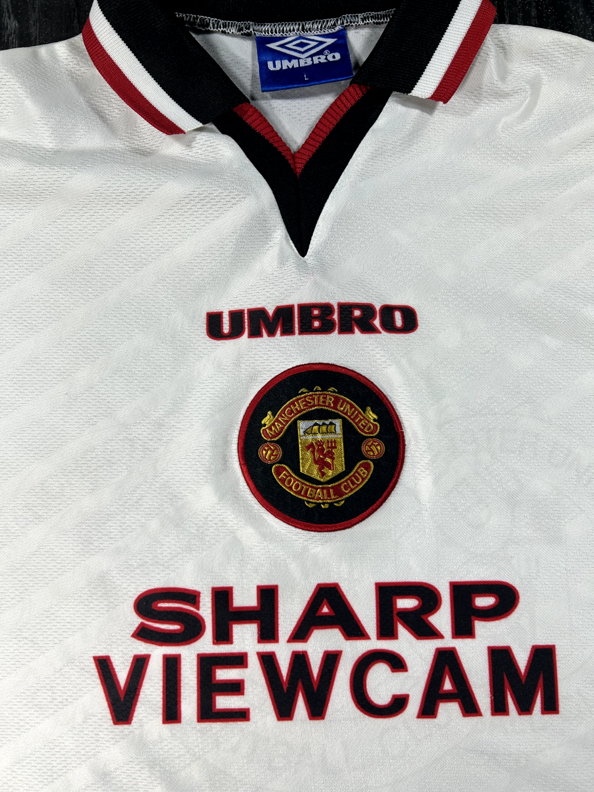 Original Authentic Umbro Manchester United 1996/1997 Away Shirt Mens Large1