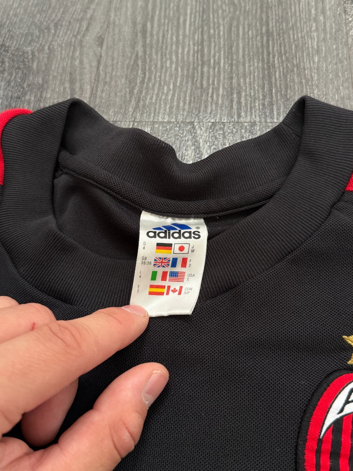 Original Authentic Adidas AC Milan 1998/1999 Training Top Jumper Mens Small2