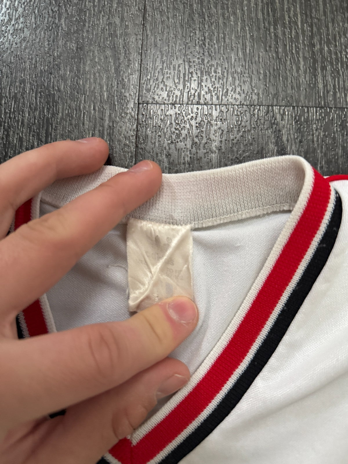 Original Adidas Manchester United 1984/1985 Away Shirt Mens Medium2