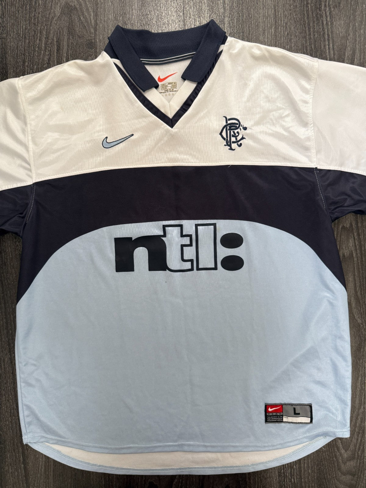 Original Authentic Nike Rangers 1999/2000 Away Shirt Mens Large0