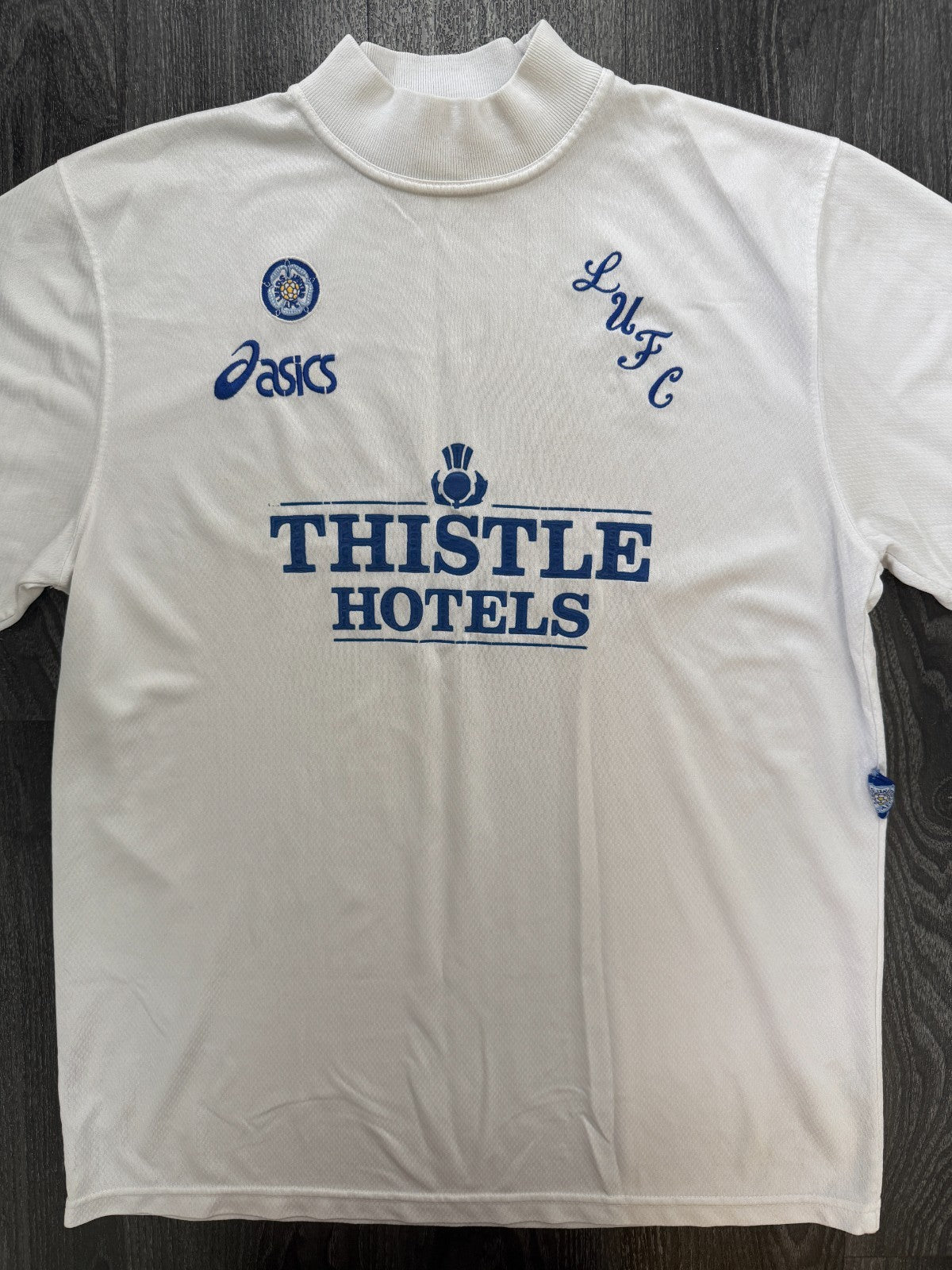 Original Authentic ASICS Leeds United 1995/1996 Home Shirt Mens Large0