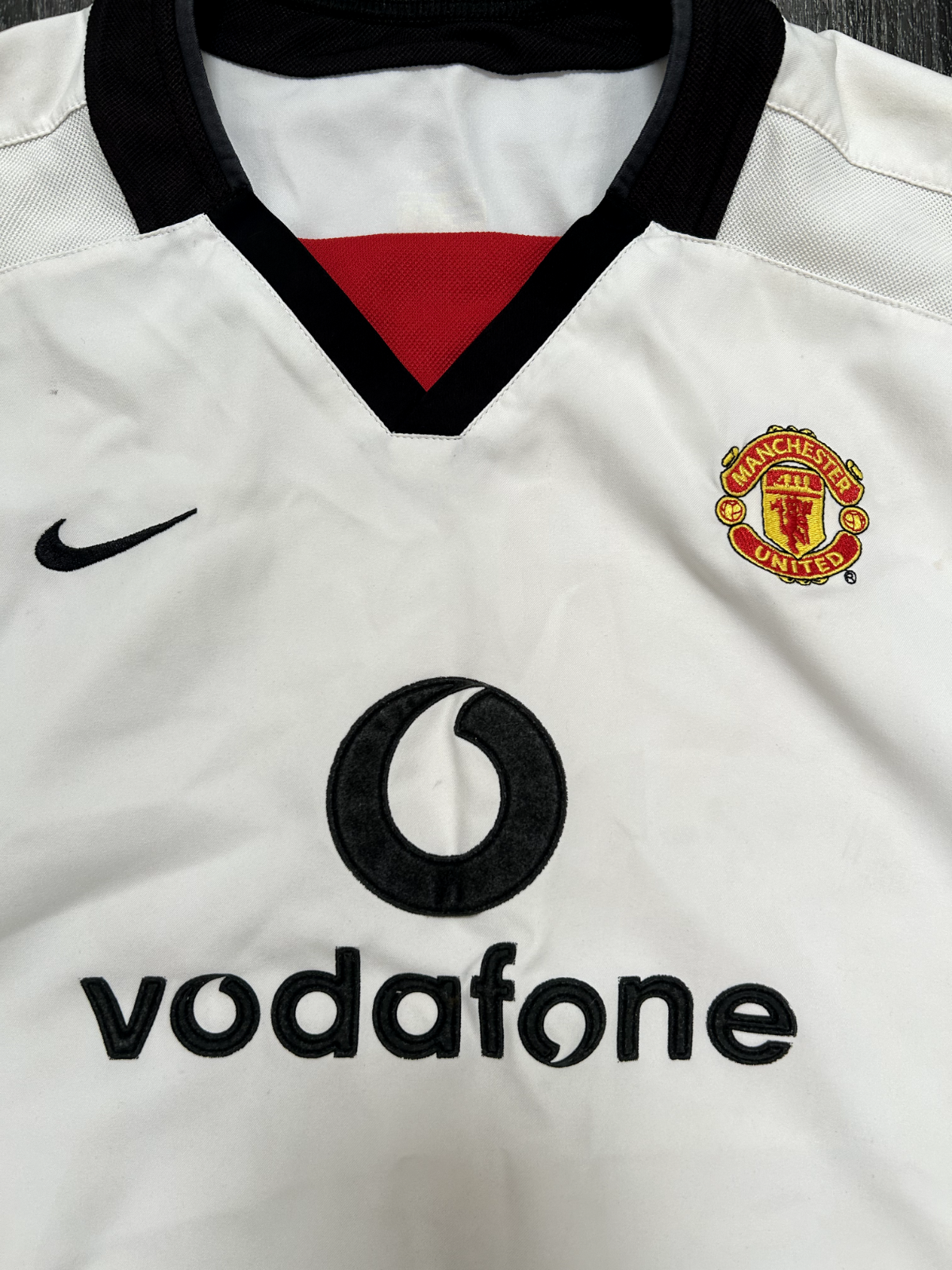 Original Authentic Nike Manchester United 2002/2003 Away Shirt Youth1