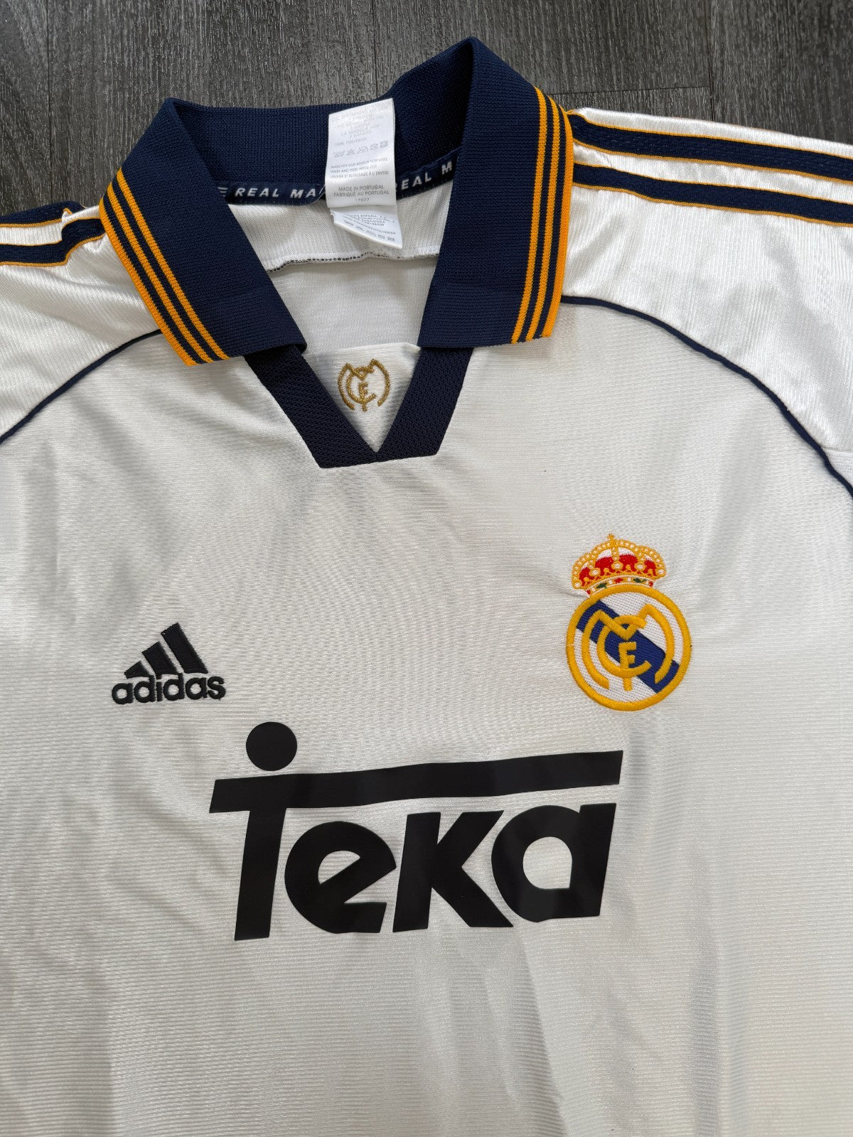 Original Authentic Adidas Real Madrid 1998/1999 Home Shirt Mens Large1