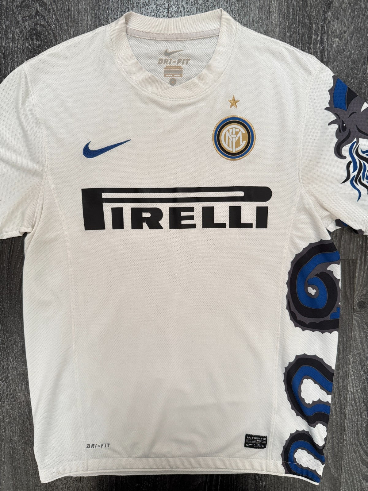 Original Nike Inter Milan 2010/2011 Away Shirt Mens Medium M0