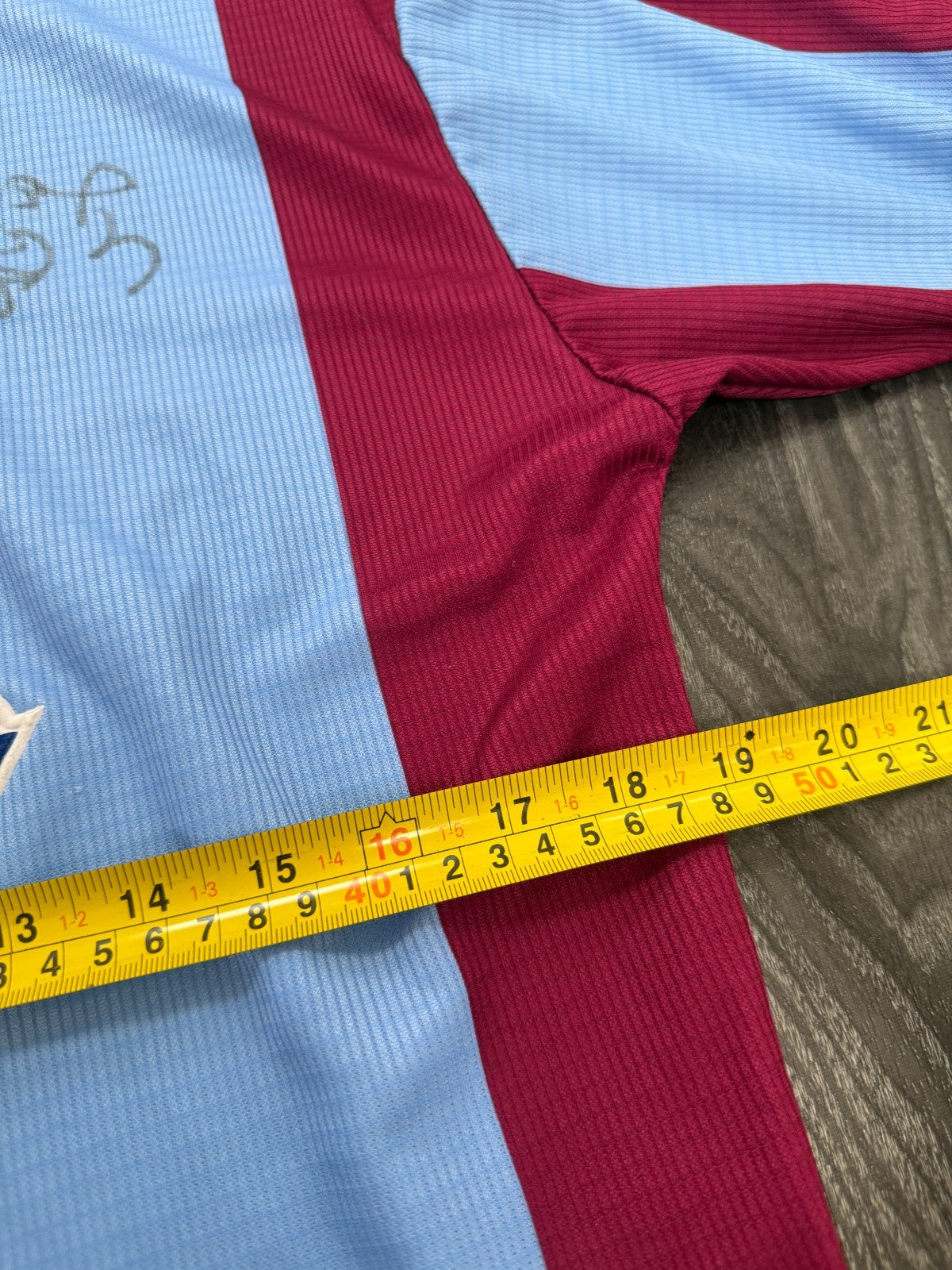 SIGNED Original Reebok Aston Villa 1999/2000 Home Shirt Mens Small7