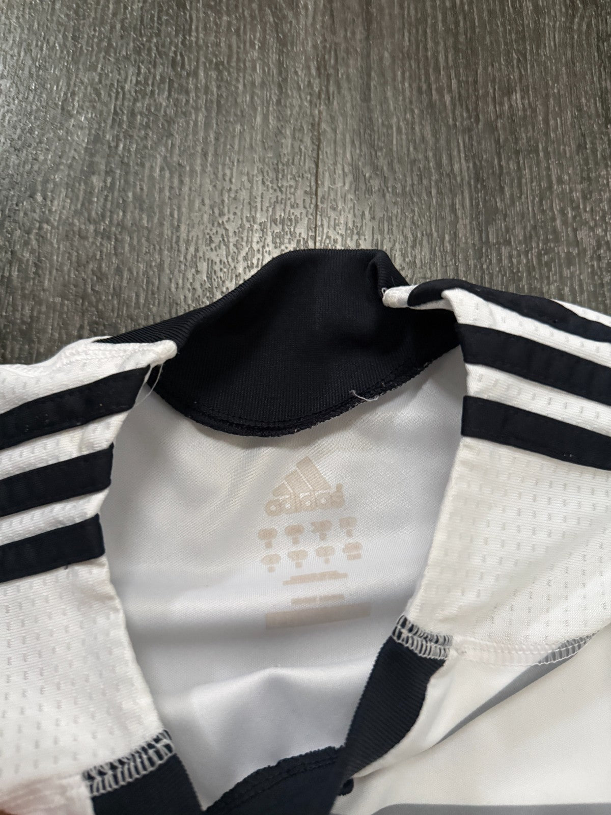 Original Adidas Chelsea 2009/2010 Third Shirt Mens Medium M2