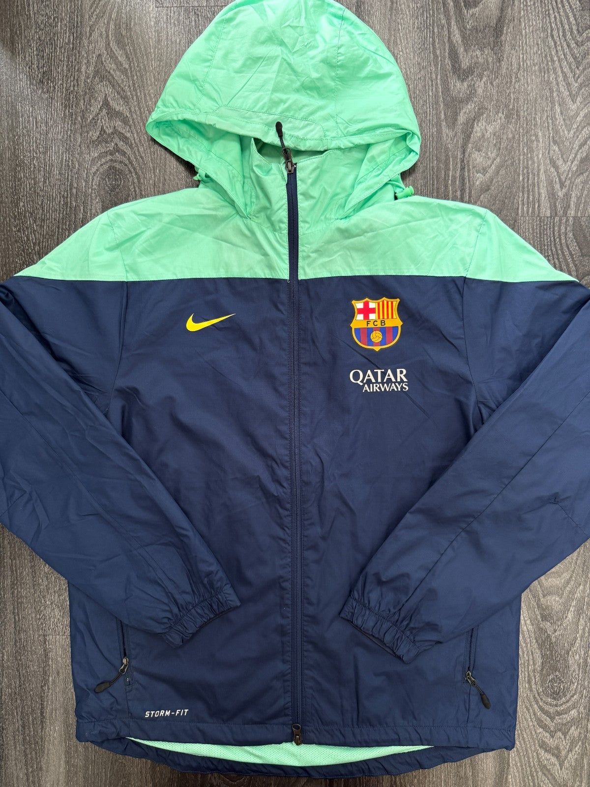 Original Authentic Nike Barcelona 2013/2014 Windbreaker Jacket Mens Medium0
