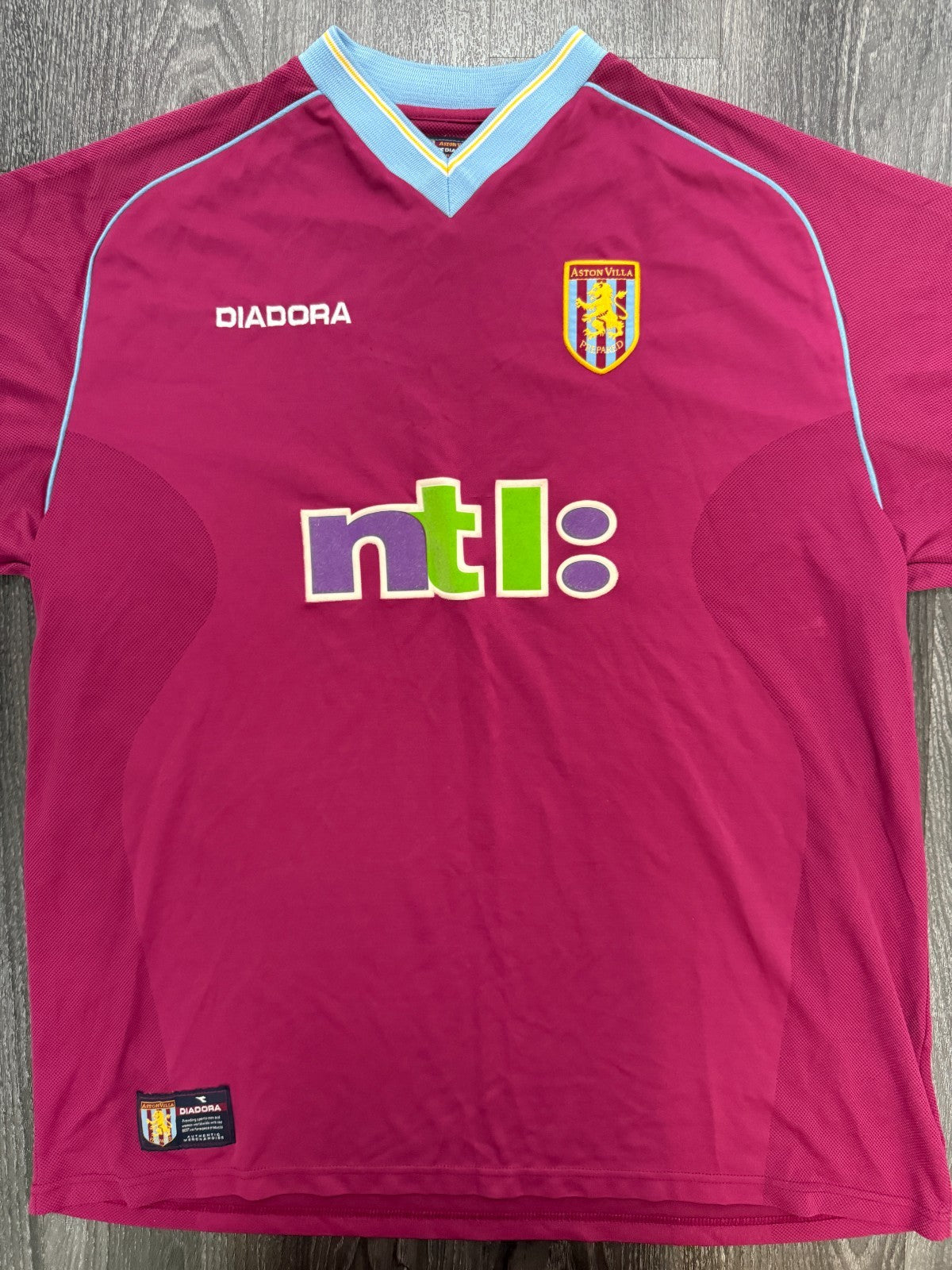 Original Authentic Diadora Aston Villa 2001/2002 Home Shirt Mens XXL 2XL0