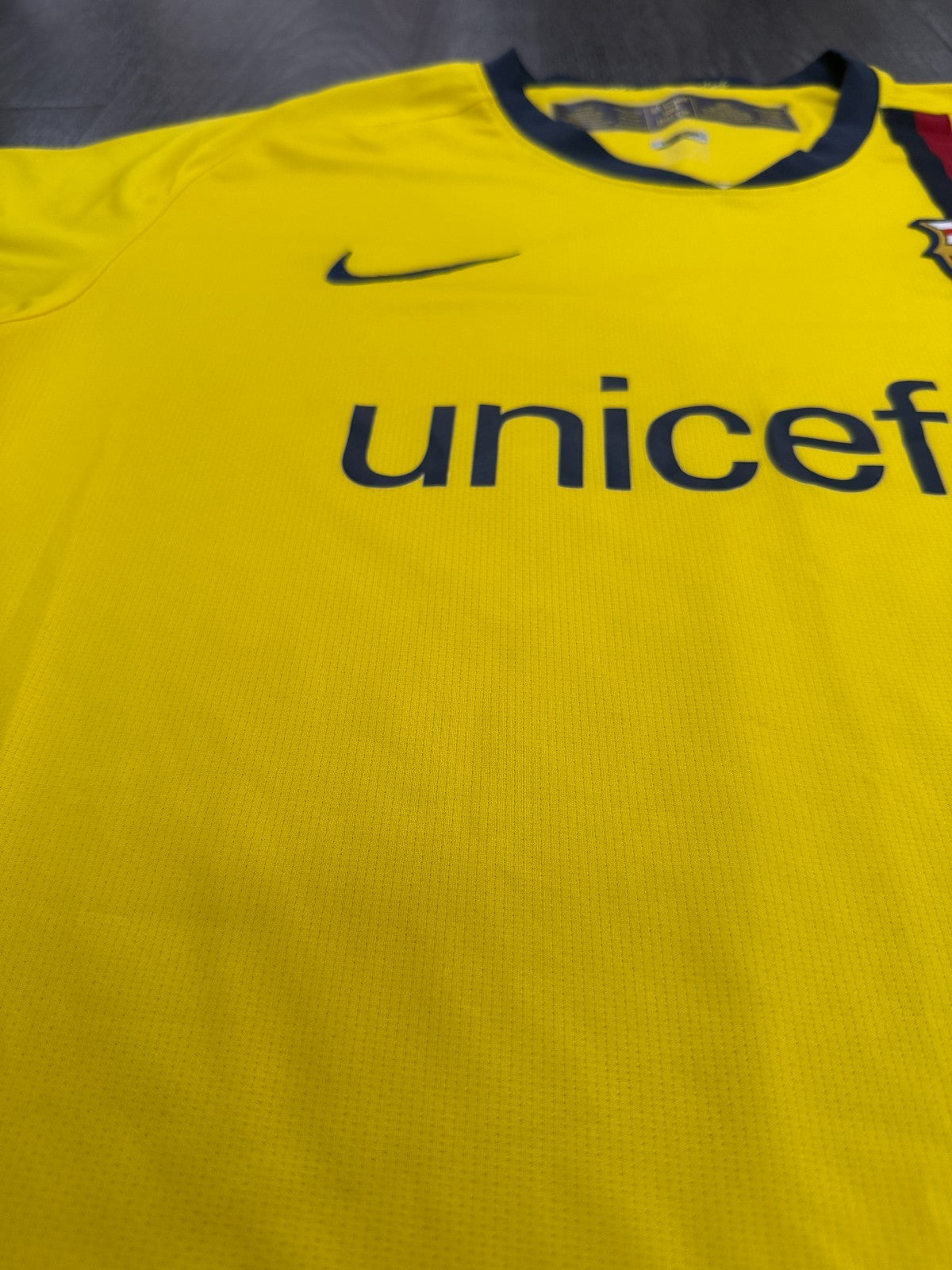 Original Authentic Nike Barcelona 2008/2009 Away Shirt Mens Extra Large XL3