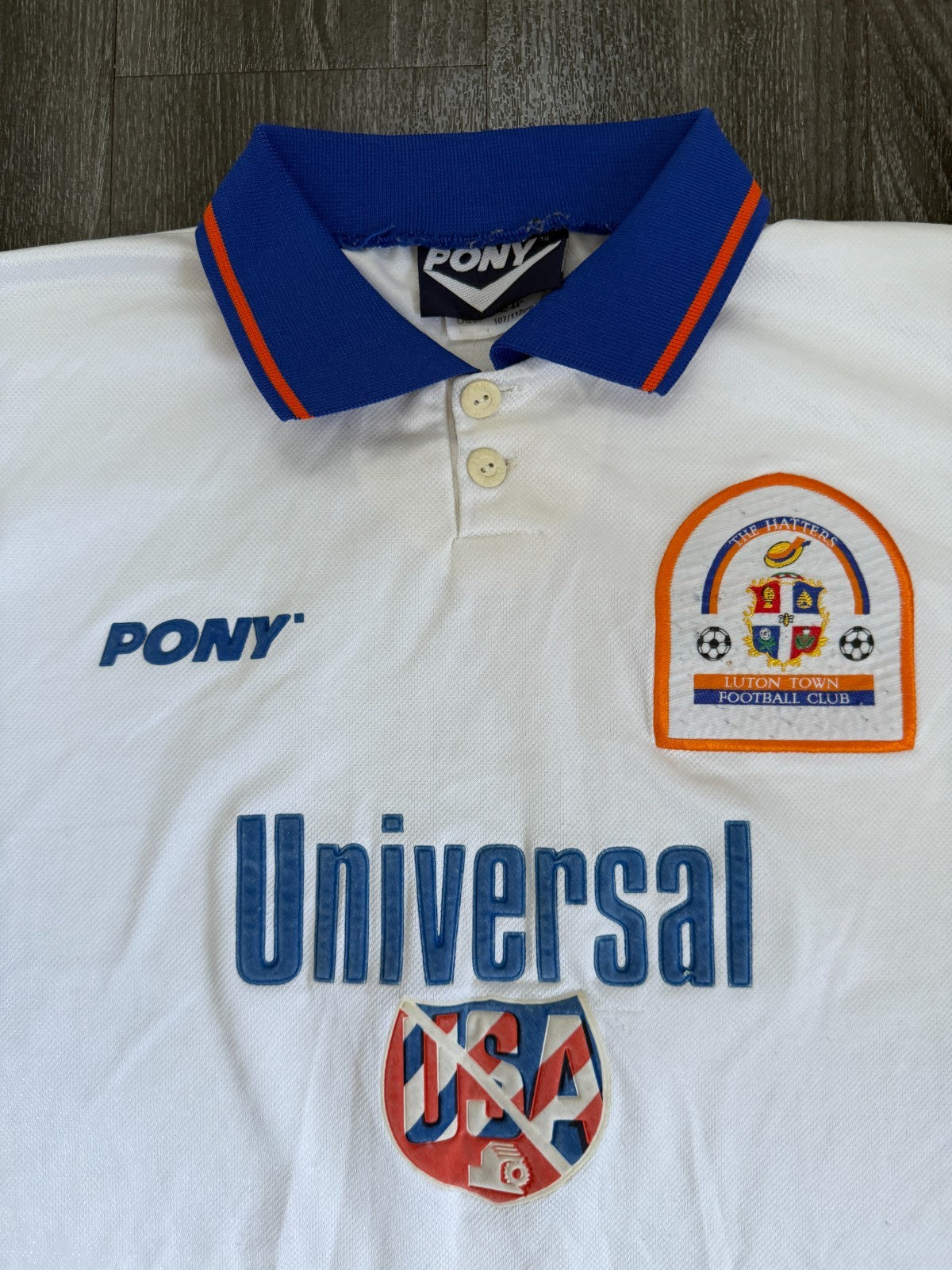 Original Authentic PONY Luton Town 1995/1996 Home Shirt Mens Large1