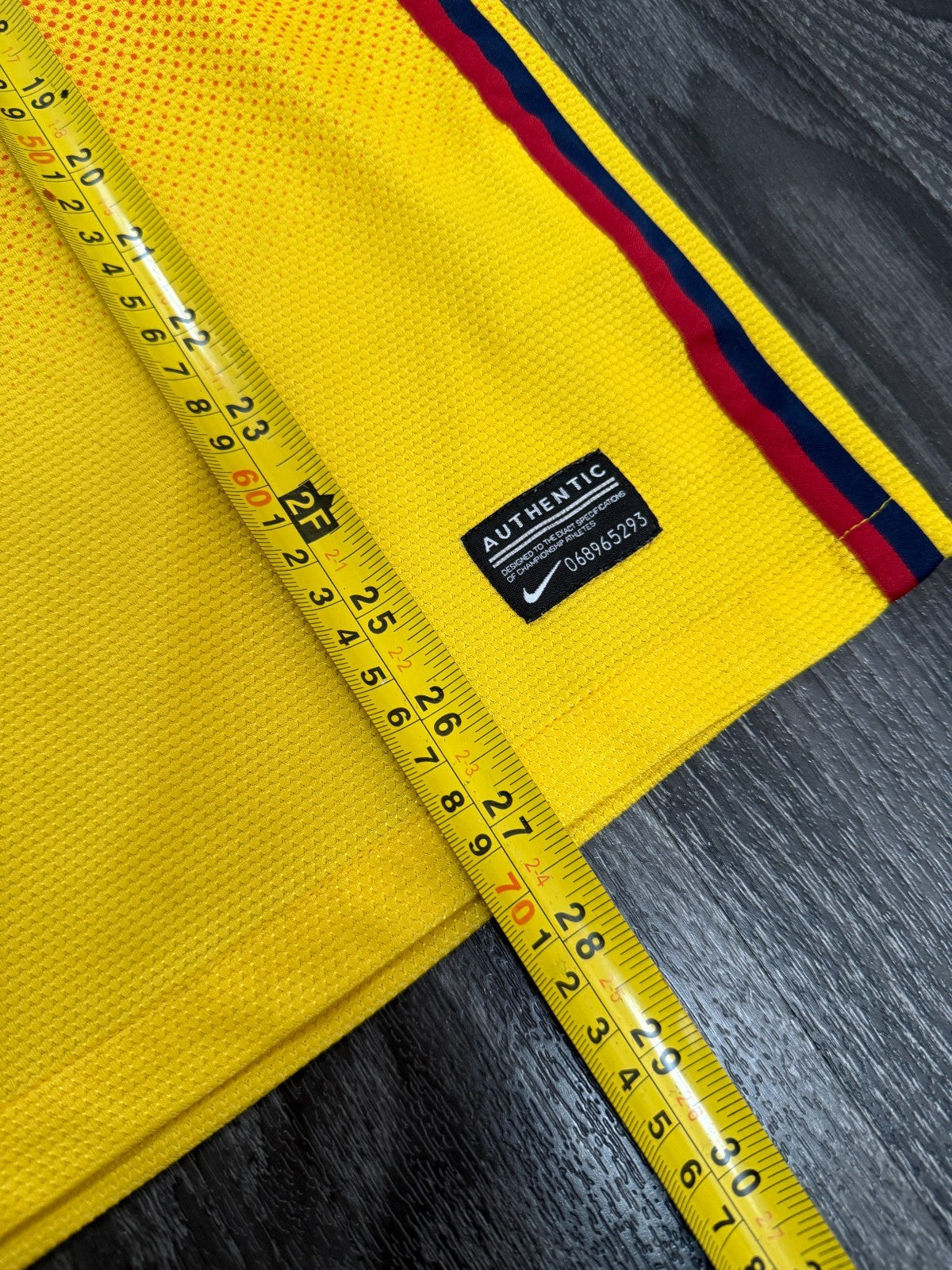 Original Nike Barcelona 2012/2013 Away Shirt Mens Small S3