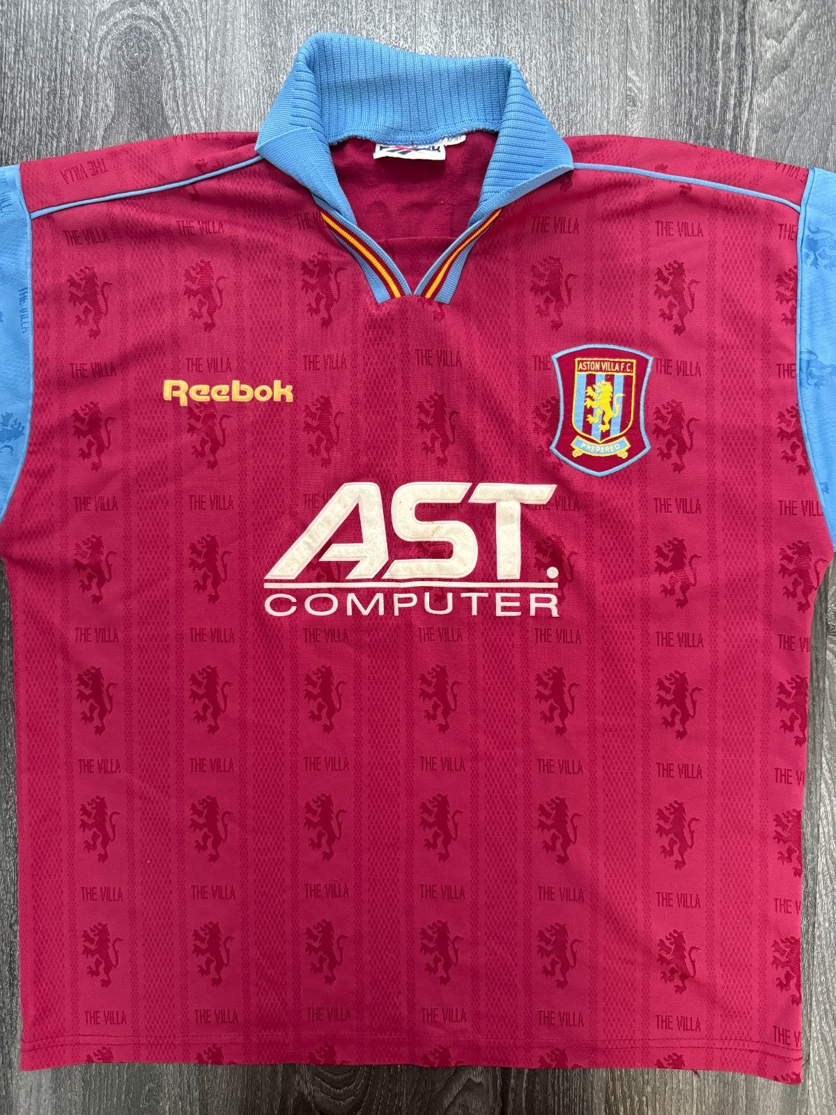 Original Reebok Aston Villa 1995/1996 Home Shirt McGRATH 5 Mens Large3