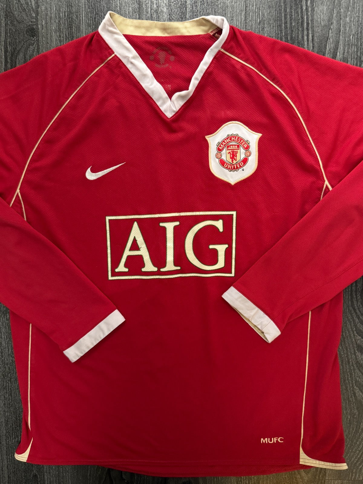 Original Nike Manchester United 2006/2007 Long Sleeve Home Shirt Mens Medium0