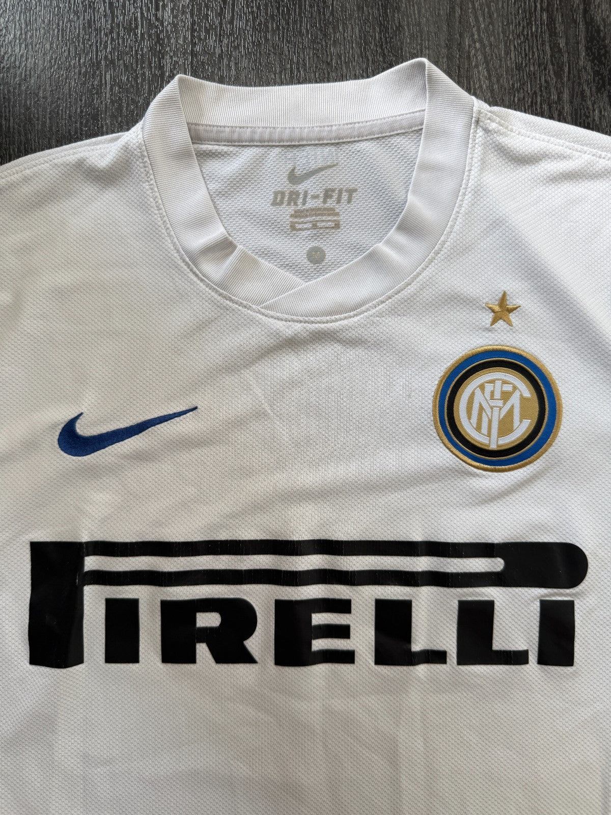 Original Authentic Nike Inter Milan 2010/2011 Away Shirt Mens Medium1