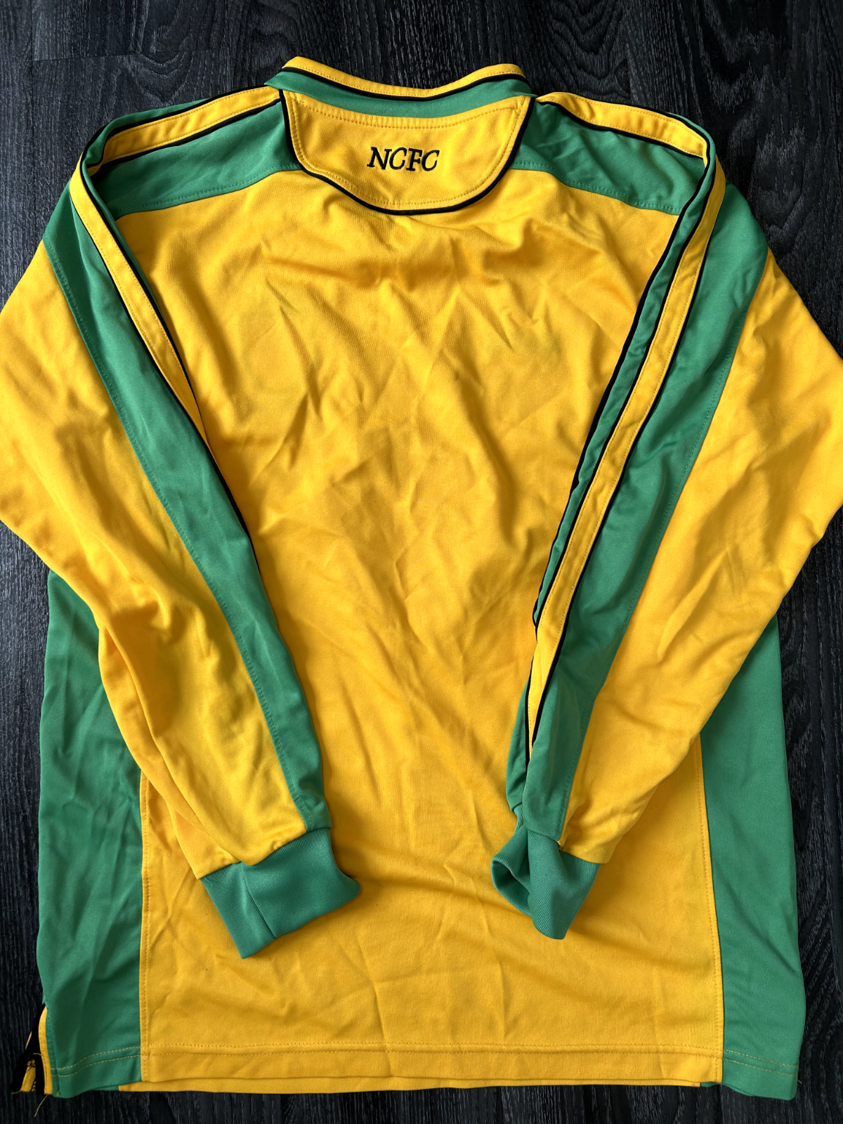 Authentic Xara Norwich City 2003/2004 Home Shirt Medium Long Sleeve Mens9