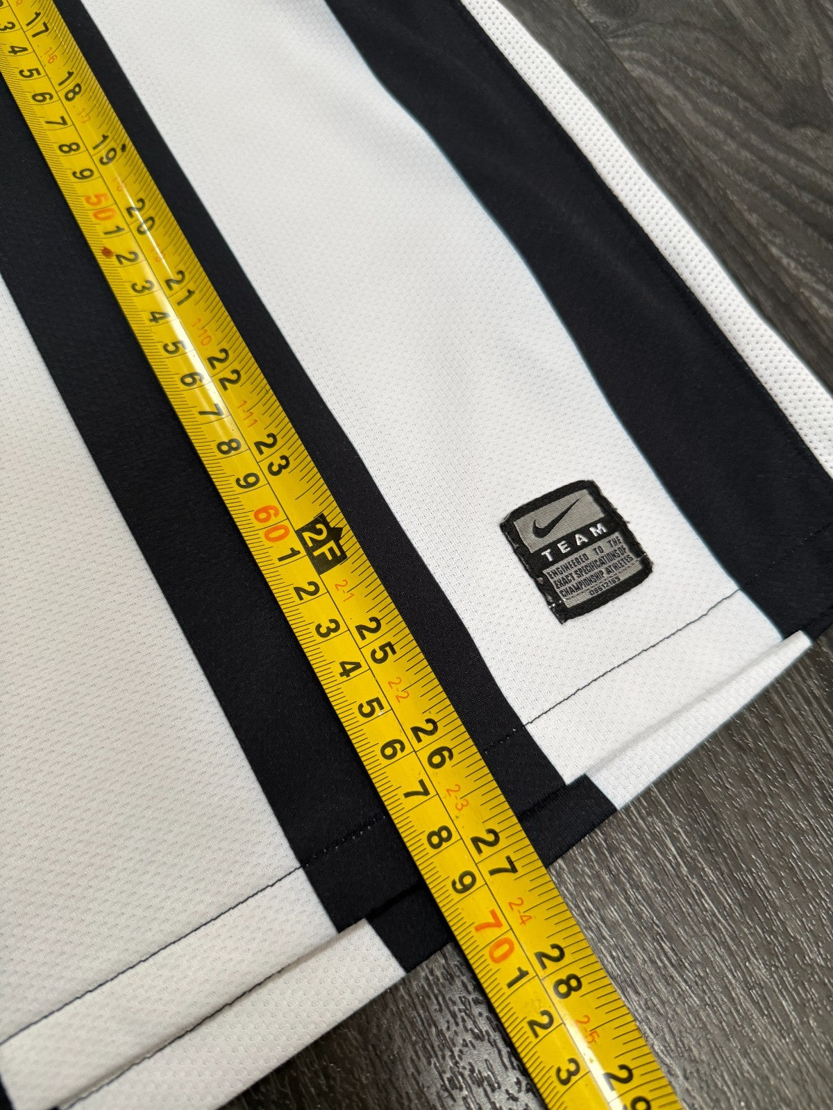 Original Nike Juventus 2009/2010 Home Shirt Mens Medium M4