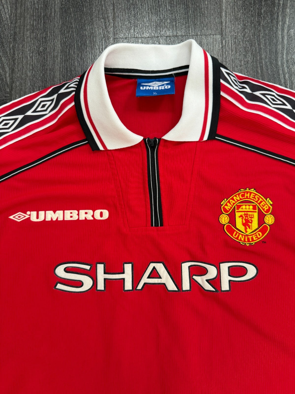 Original Umbro Manchester United 1998/1999 Home Shirt GIGGS 11 Mens Extra Large3