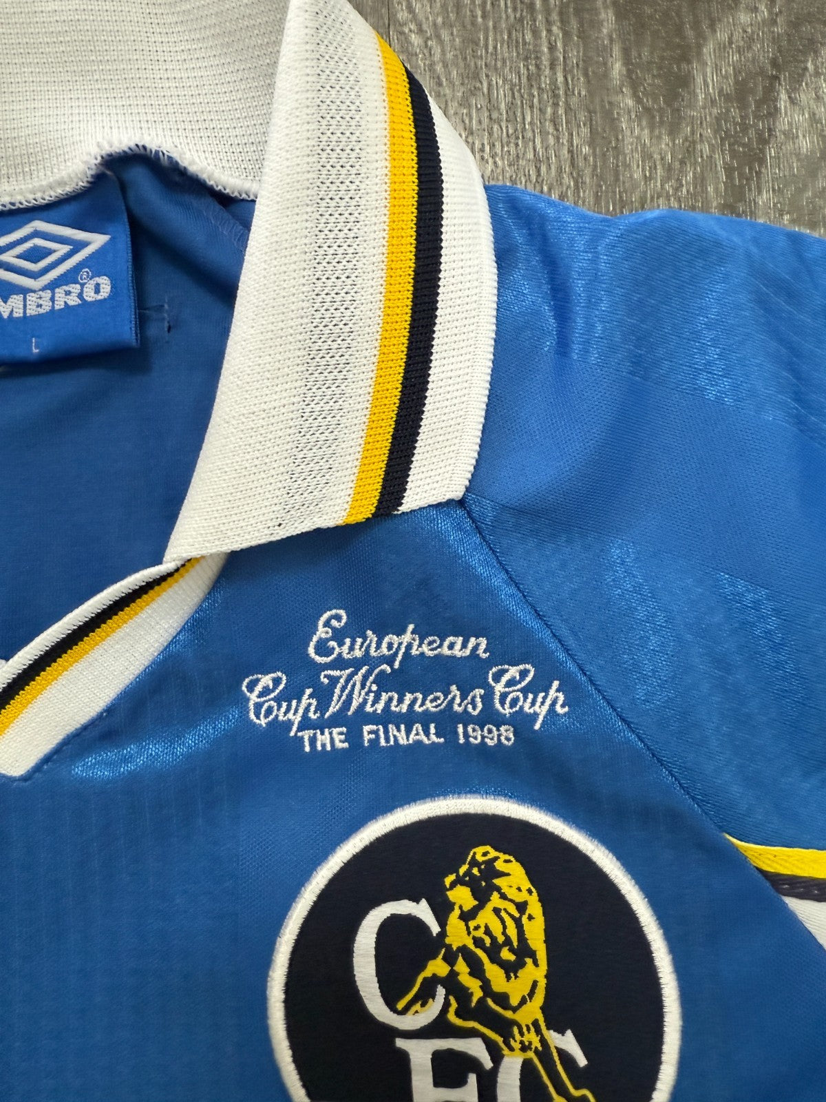 Umbro Chelsea 1997/1998 European Cup Winners Cup Home Shirt Mens Large2
