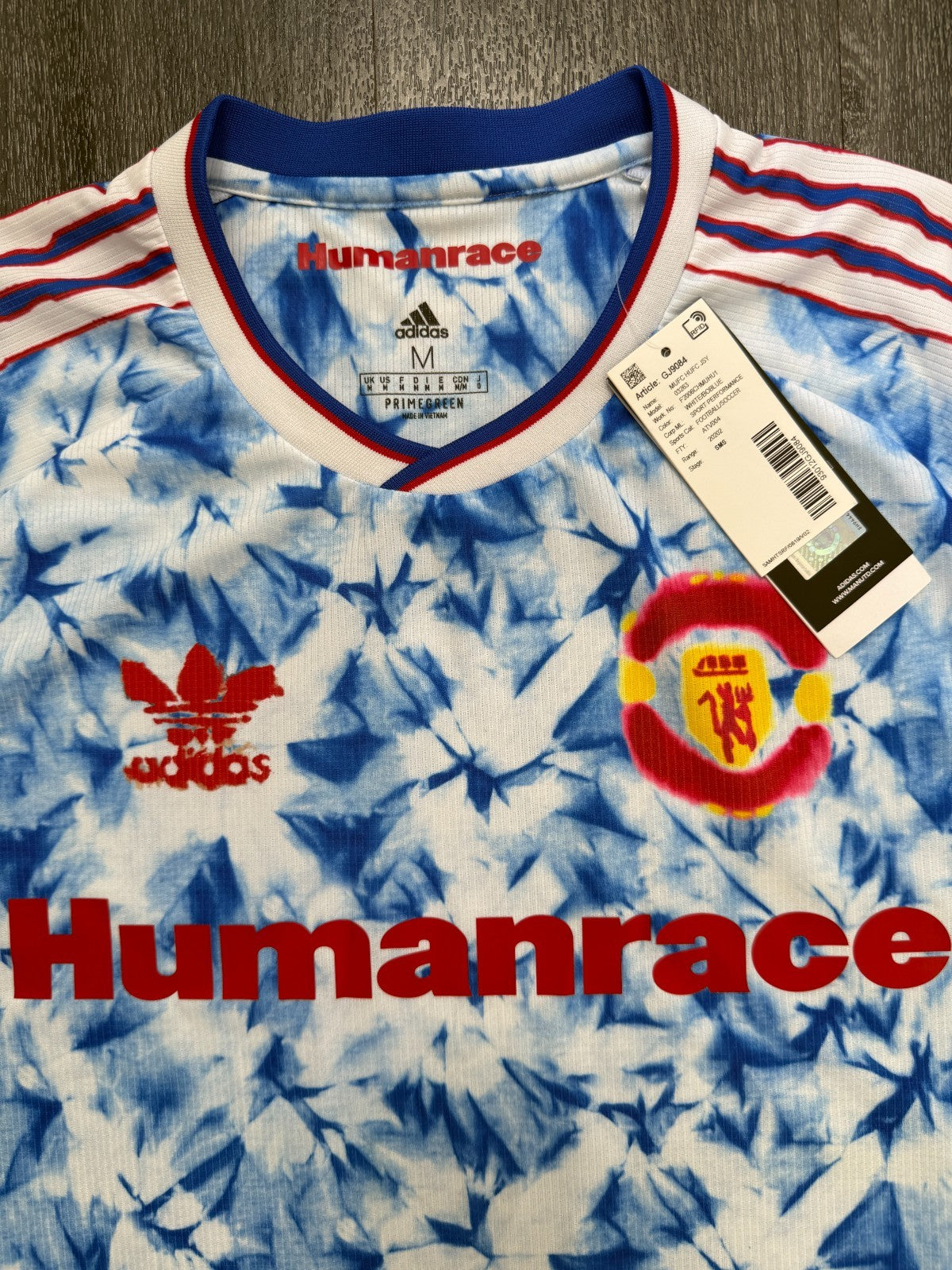 BNWT Adidas Manchester United 2020/2021 Humanrace Shirt Mens Medium1