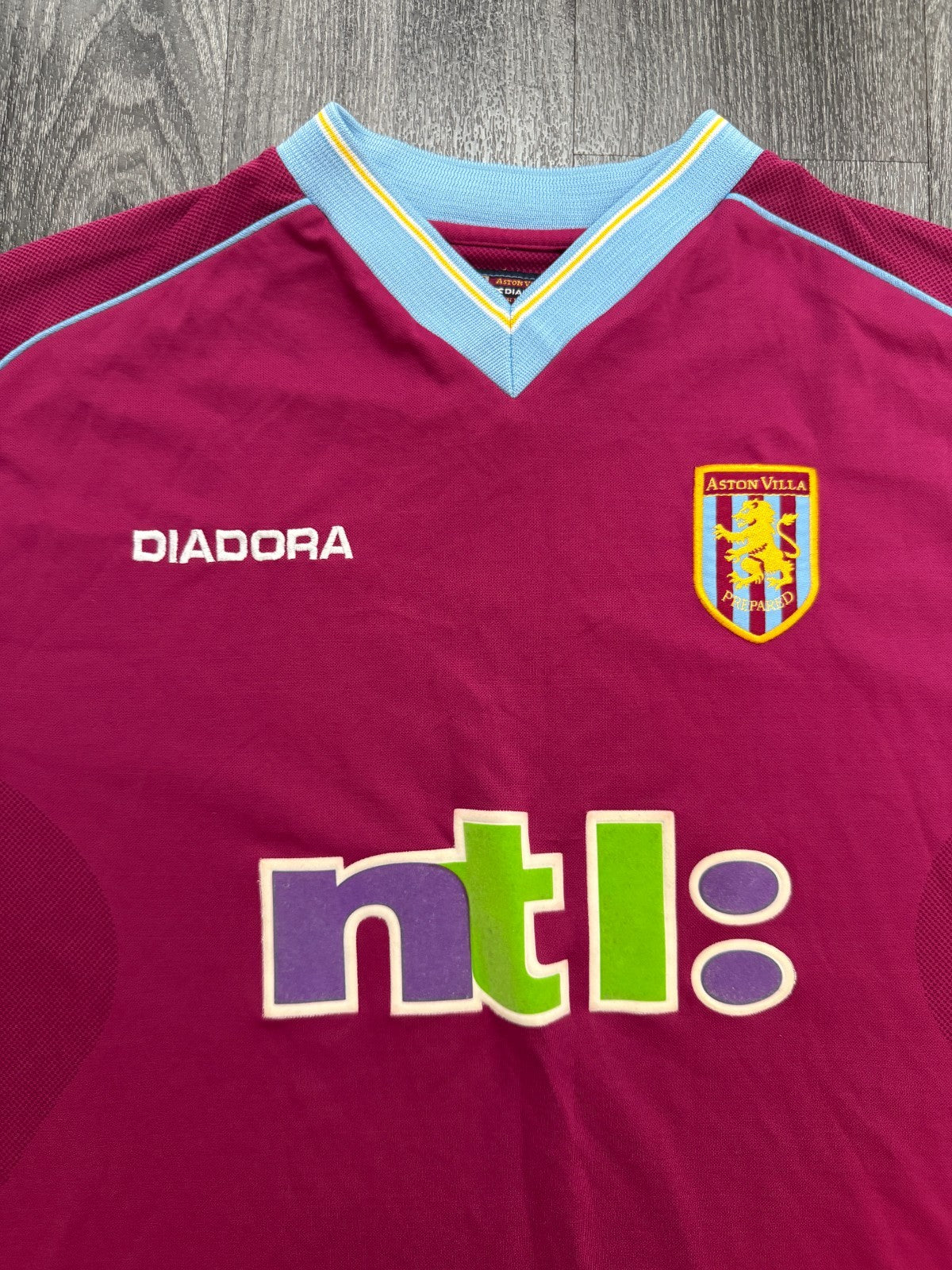 Original Authentic Diadora Aston Villa 2001/2002 Home Shirt Mens XXL 2XL1