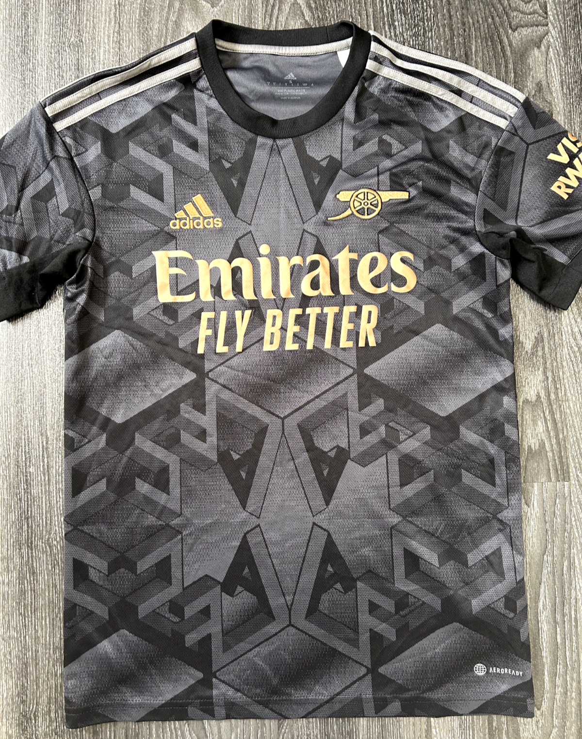 Original Authentic Adidas Arsenal 2022/2023 Away Shirt Mens Small0