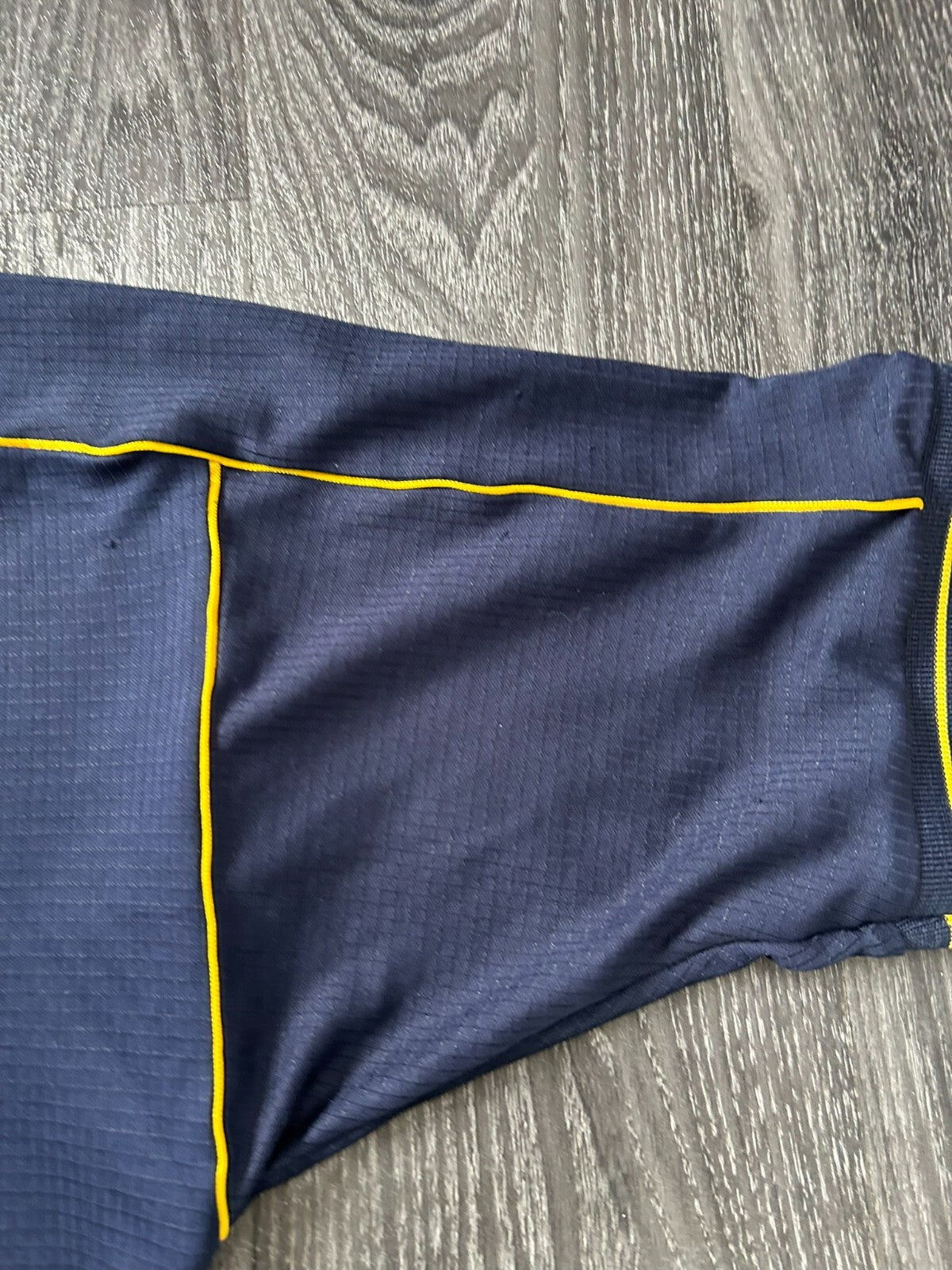 Original Authentic InHouse Southampton 1999/2000 Away Shirt Mens Extra Large3