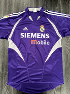 Original Authentic Adidas Real Madrid 2004/2005 Goalkeeper Shirt Mens Small0