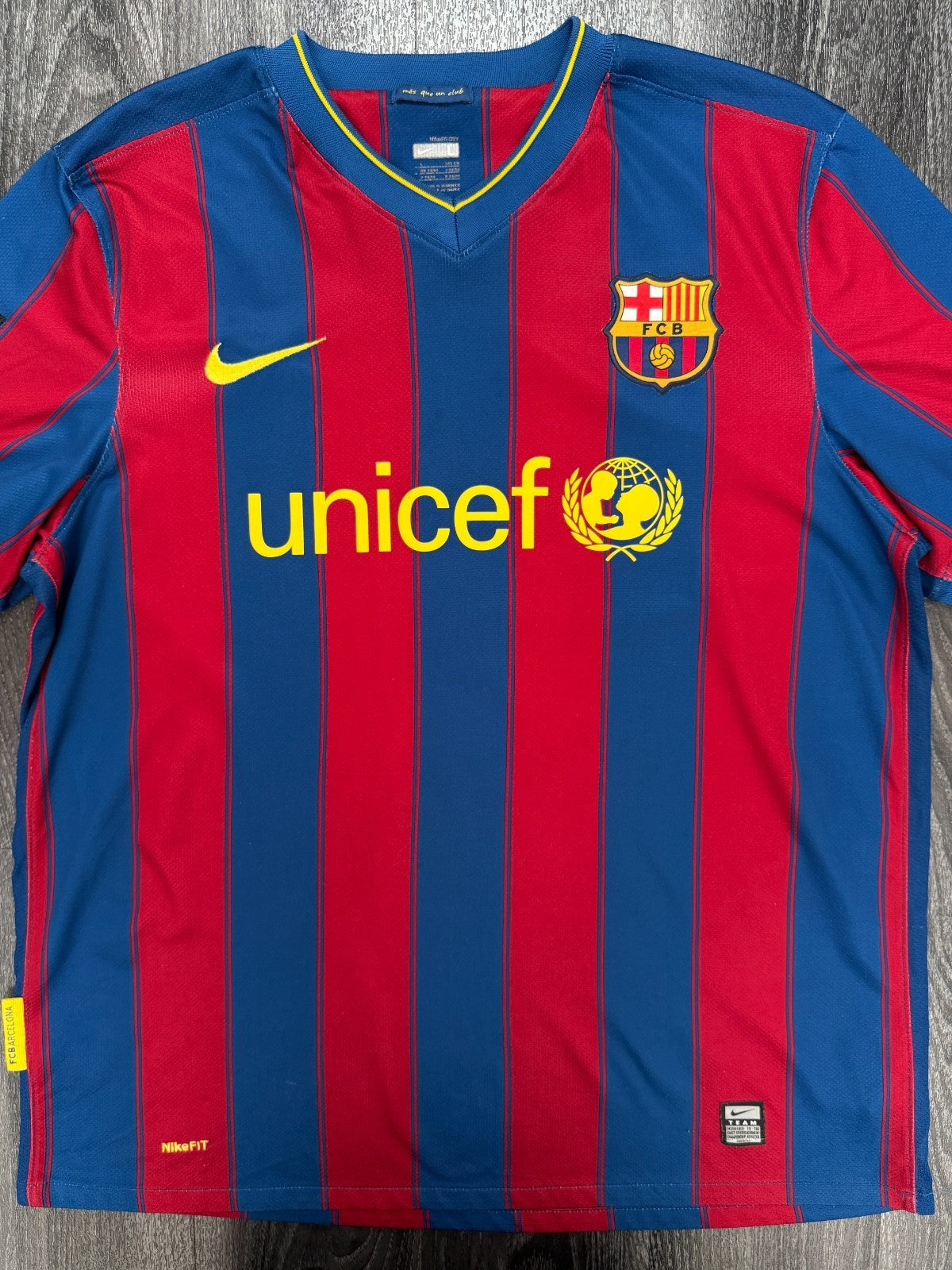 Original Nike Barcelona 2009/2010 Home Shirt Mens Large0