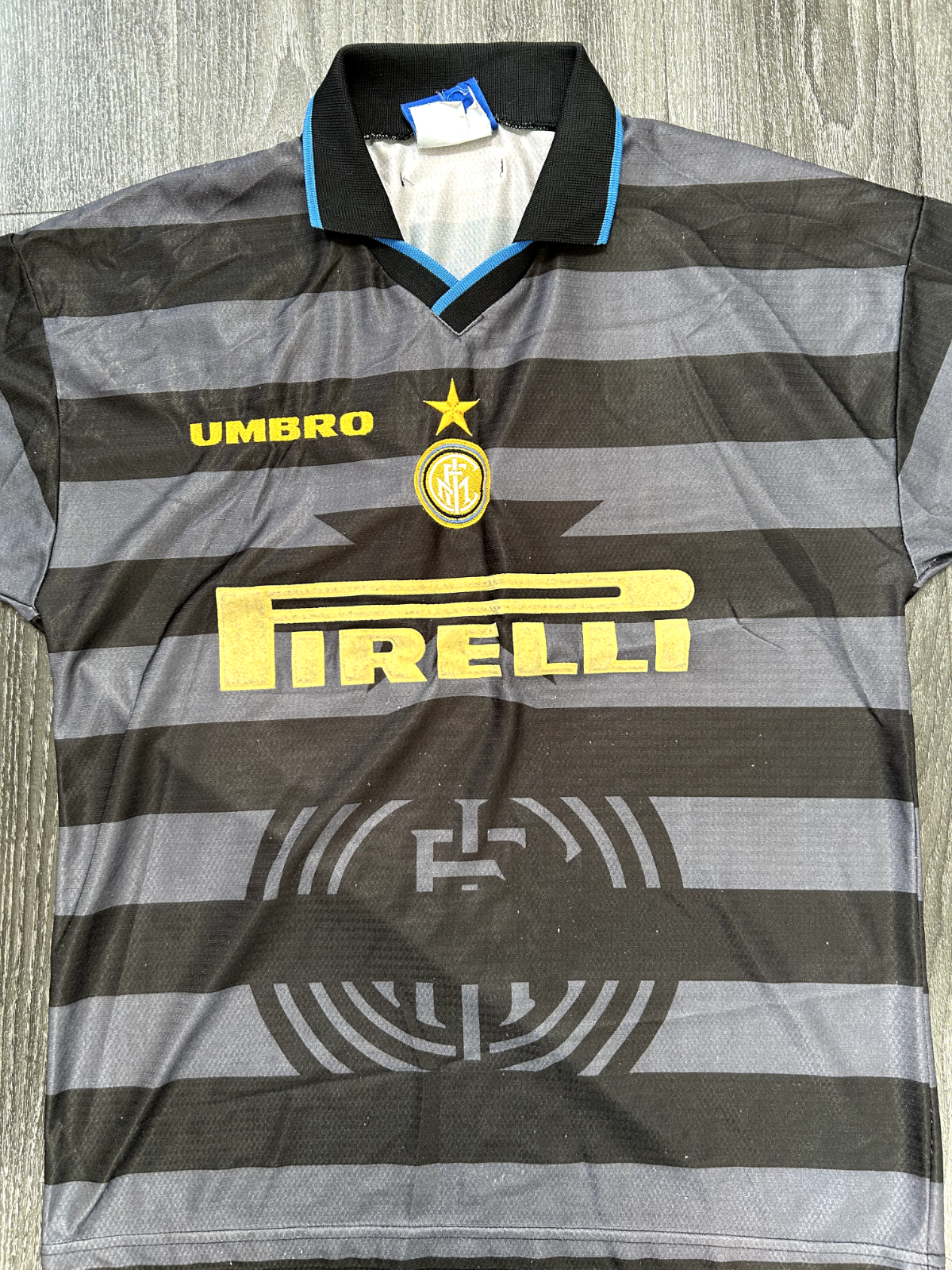 Original Authentic Umbro Inter Milan 1997/1988 Third Shirt Medium Mens0